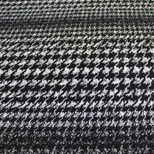 1203 Костюмно-пальтовая ткань Dior шерсть/вискоза черный/белый